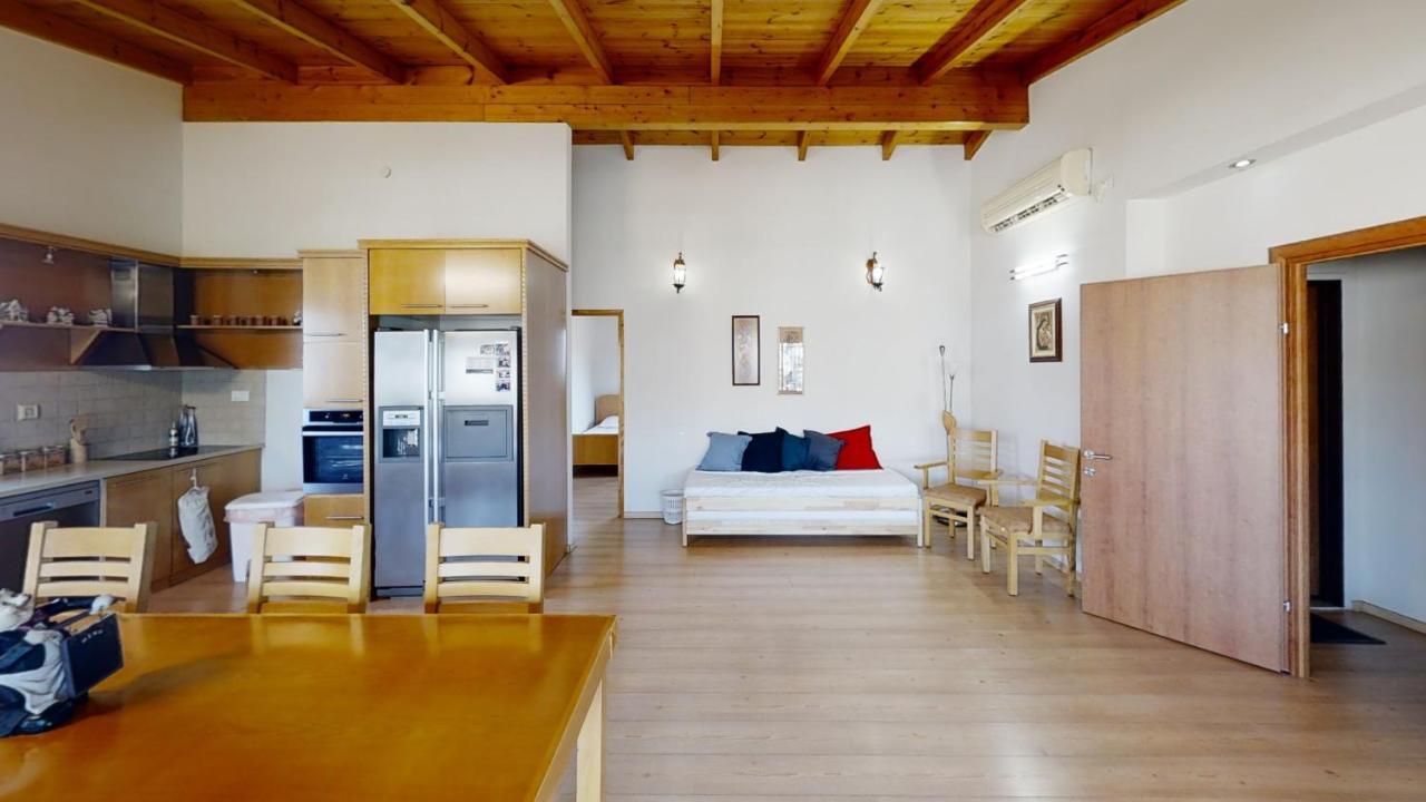 Cozy Wood Apartment With Great View To Ναζαρέτ Εξωτερικό φωτογραφία